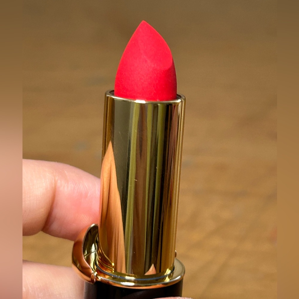 PAT McGRATH LABS
MatteTrance™ Lipstick “Elson 2”